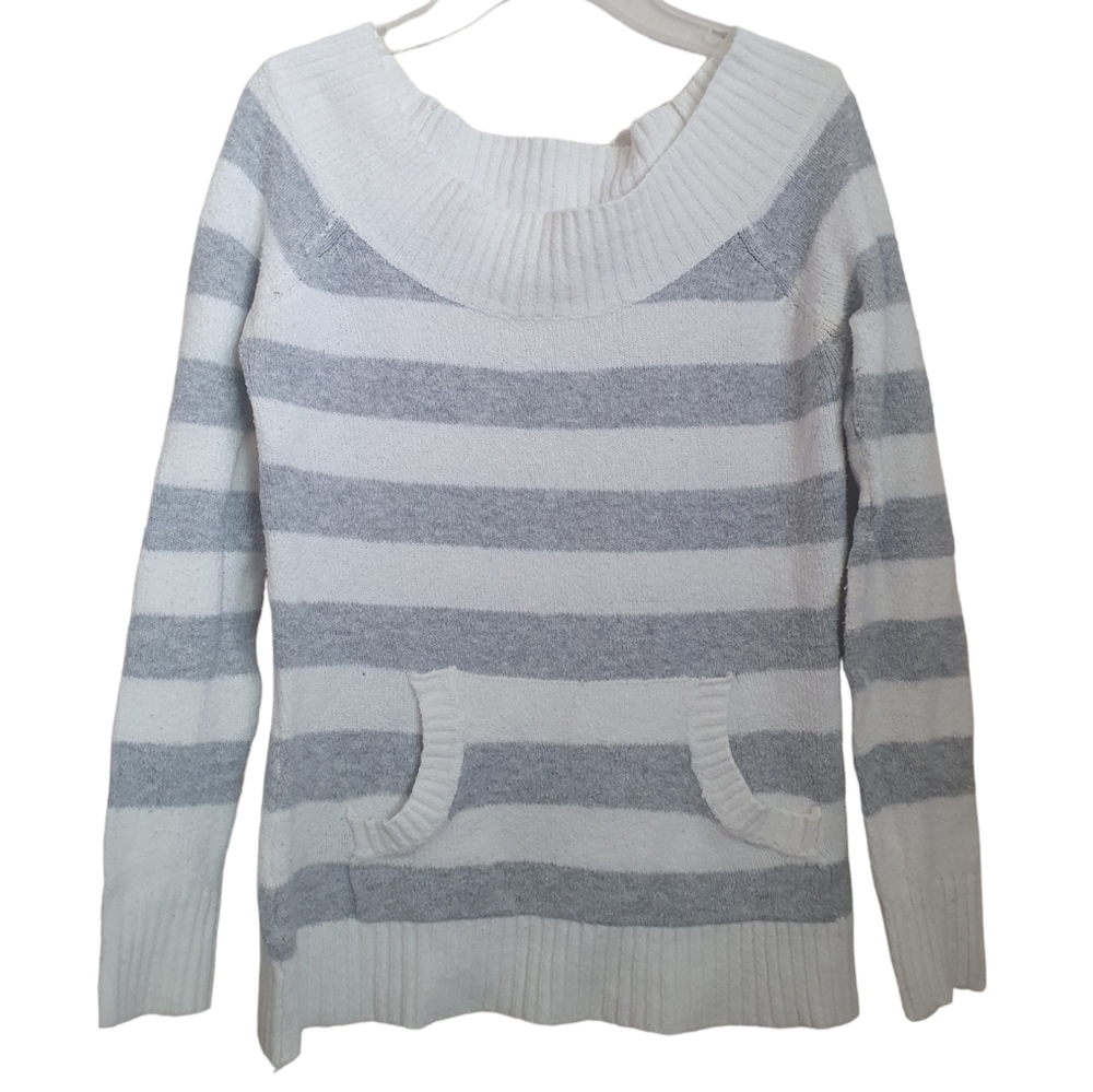 OP Ocean Pacific Juniors Sweater Sz Medium 7/9.
